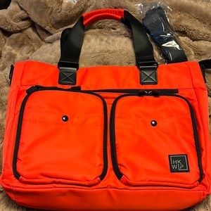 EUC IHKWIP CARGO CATCHALL TOTE IN BLOOD ORANGE